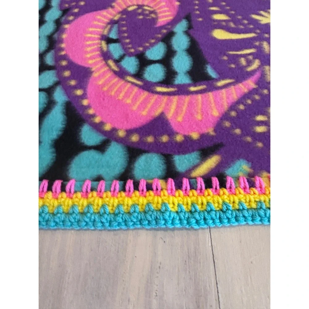 Handmade Fleece‎ Baby Blanket Purple Pink Teal Abstract Print Crochet Trim 29x25